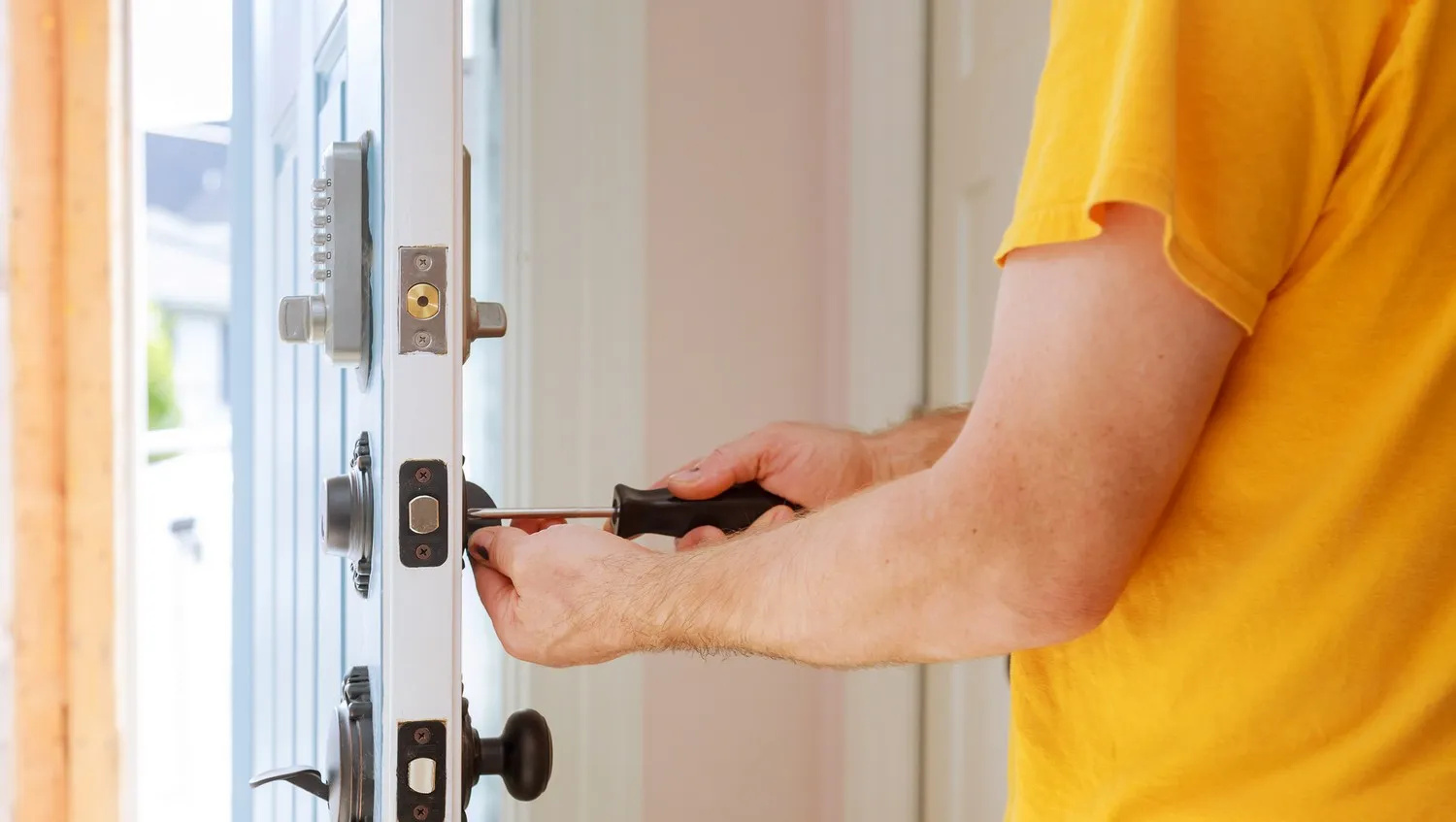 🛡️ Cambio Serratura Porta Blindata