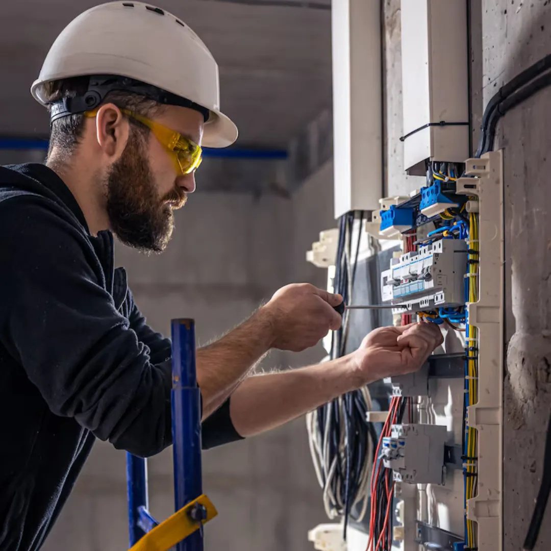 Elettricista Milano 24h | Pronto Intervento Urgente per Guasti e Blackout