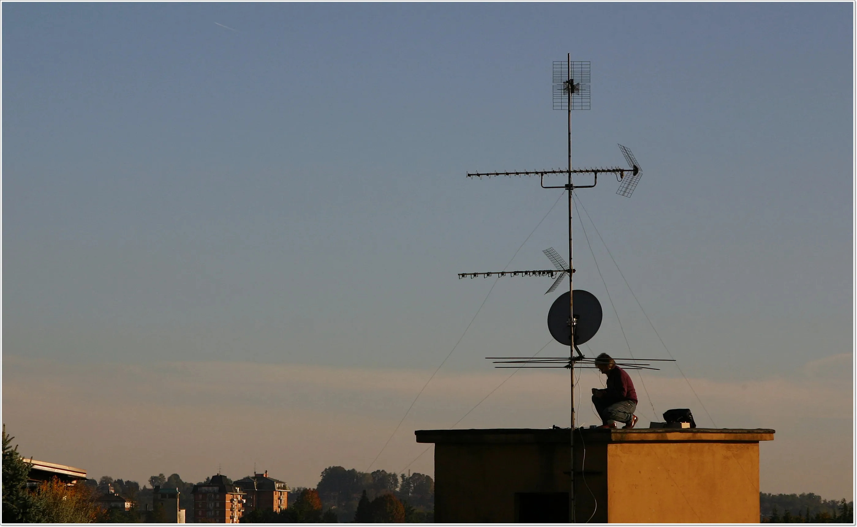 Antennista Milano | Riparazione Urgente Antenne e Parabole