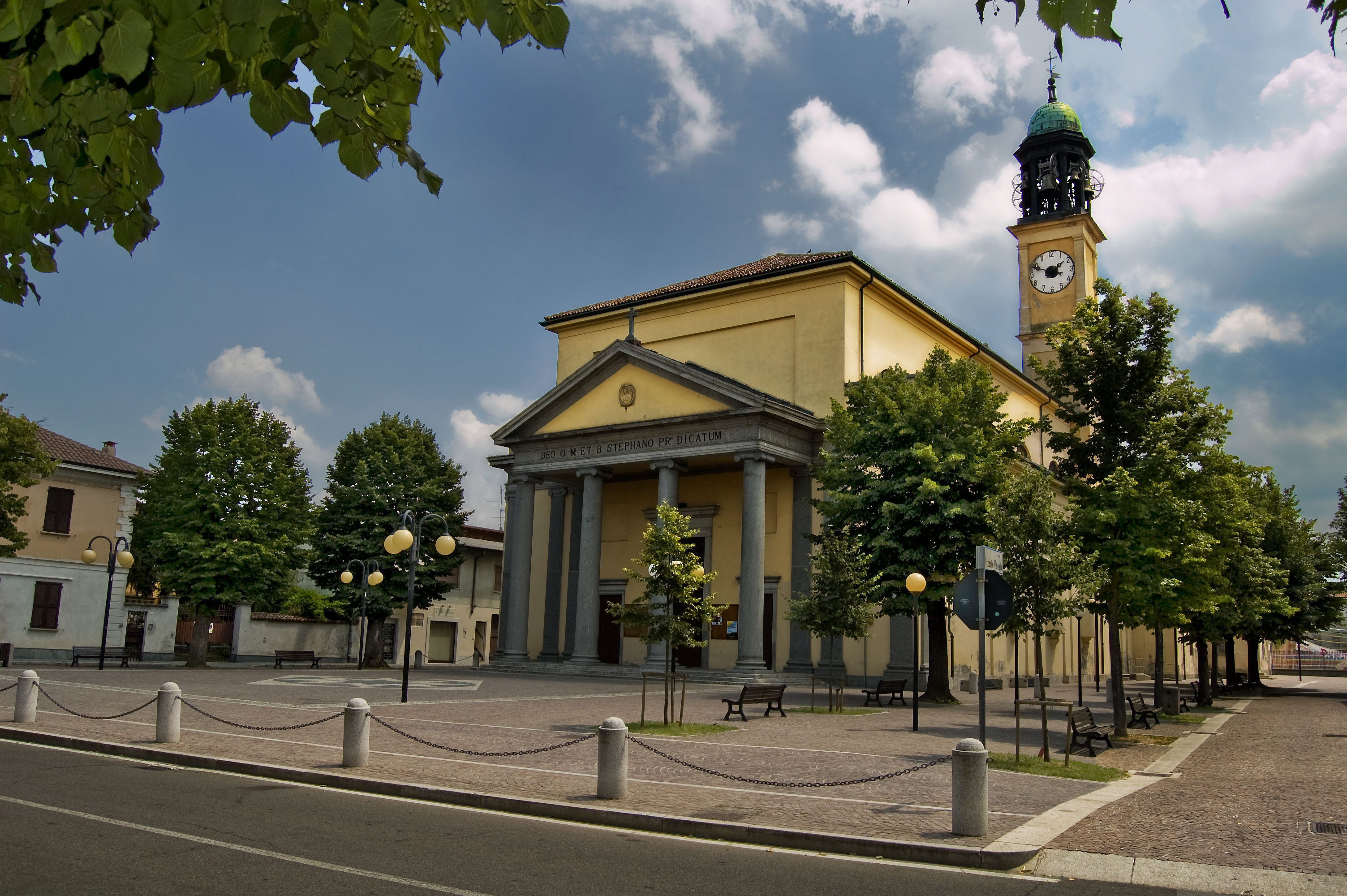 Rosate, provincia di Milano